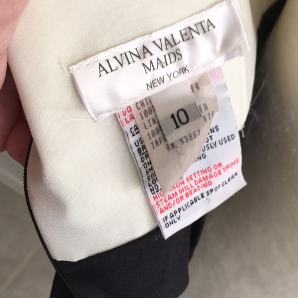 Alvina Valenta Maids Dress in Cream & Black - Picture 5 of 6